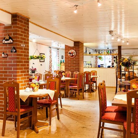 Meyers Hotel Isenbuettel Ngoại thất bức ảnh